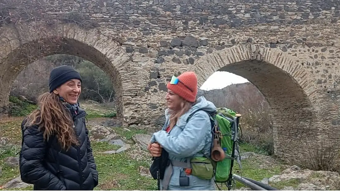 Aynı Parkurda Kesişen Yollar: Gülnur Tumbat ile Adala Kanyonu’nda Anlamlı Buluşma