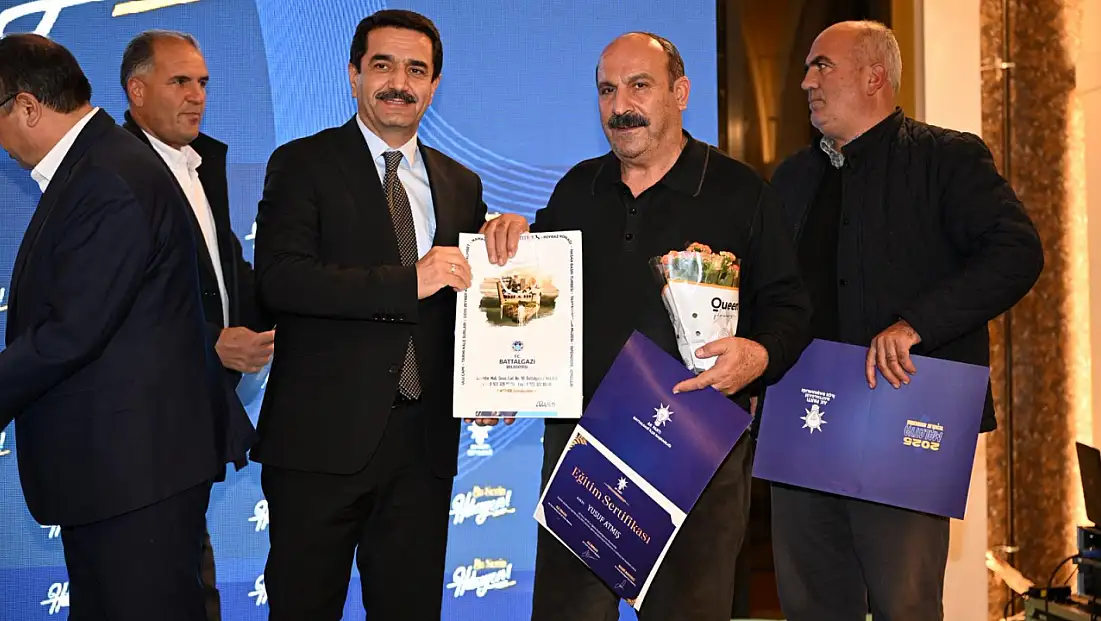 Başkan Bayram Taşkın: “Mahalle Başkanlarımız Sahadaki En Büyük Gücümüz”