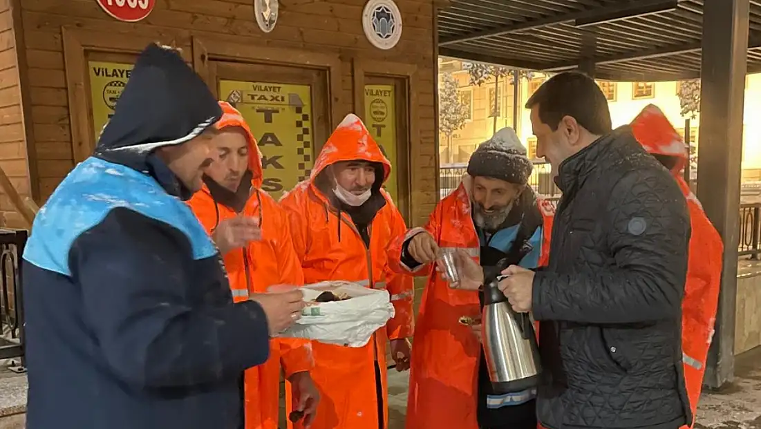 Battalgazi Belediyesi’nden Karla Mücadelede 7/24 Seferberlik