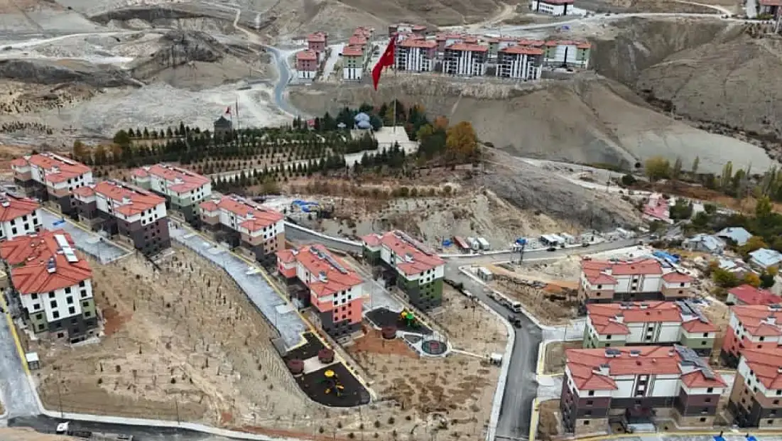 Darende'de 339 Aile Evlerine Kavuşuyor