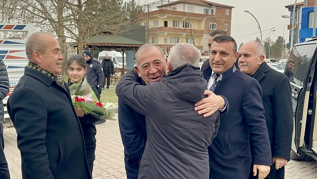 Gürsel Tekin’den Yazıhan’da CHP Yönetimine Sert Tepki