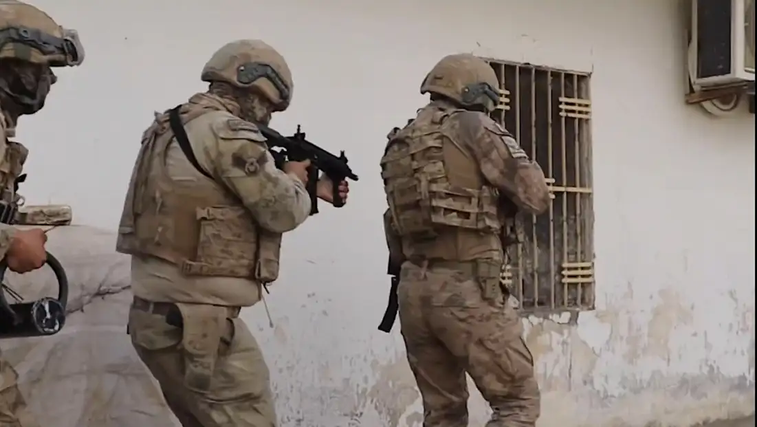 Jandarma 7 İlde 8 Suç Örgütünü Çökertti: 36 Tutuklama