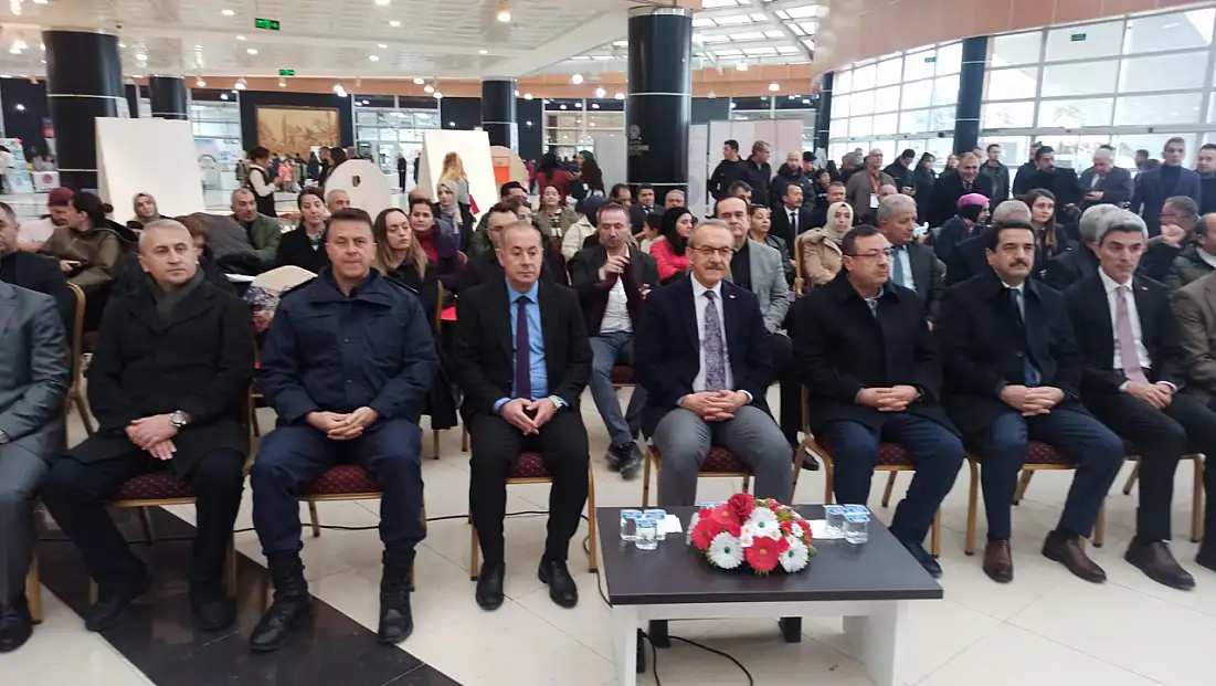 “Köklerden Geleceğe Bilimin Işığında” Bilim Şenliği Malatya’da Başladı