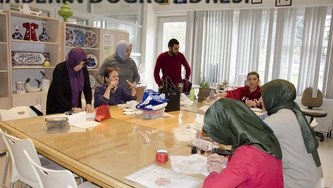 Bu Merkezde Sanat Var