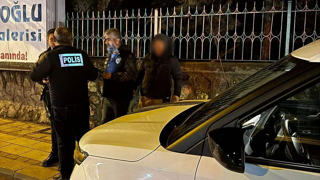 Malatya’da Mezarlık Çevrelerinde Denetim: Aranan Şahıs Yakalandı