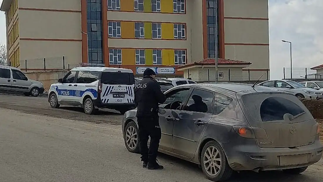 Malatya’da Okul Bölgelerinde Huzur Operasyonu