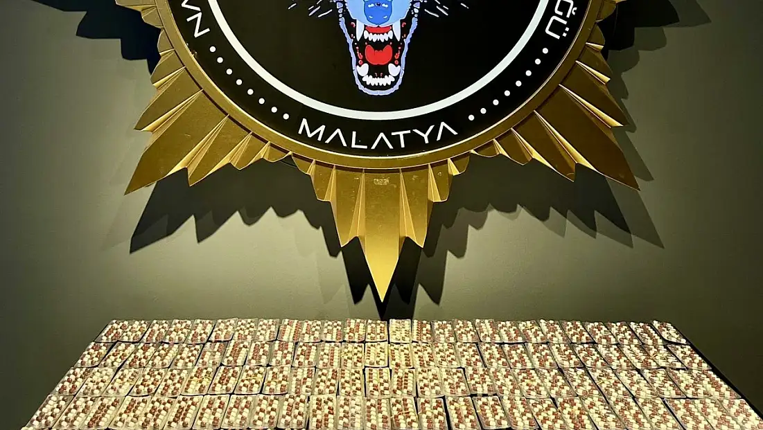Malatya’da Sokak Satıcılarına Operasyon: 3 Bin 644 Sentetik Ecza Ele Geçirildi