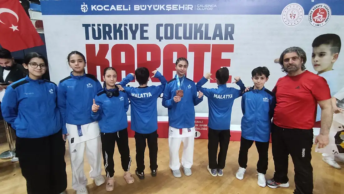 Malatya'ya Karate'de Türkiye Derecesi