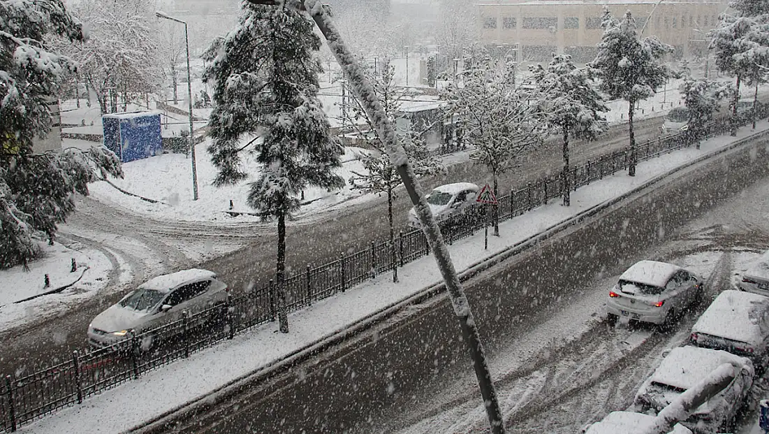 Meteoroloji’den Türkiye Geneline Uyarı: Kar, Rüzgâr ve Don Etkisini Artırıyor