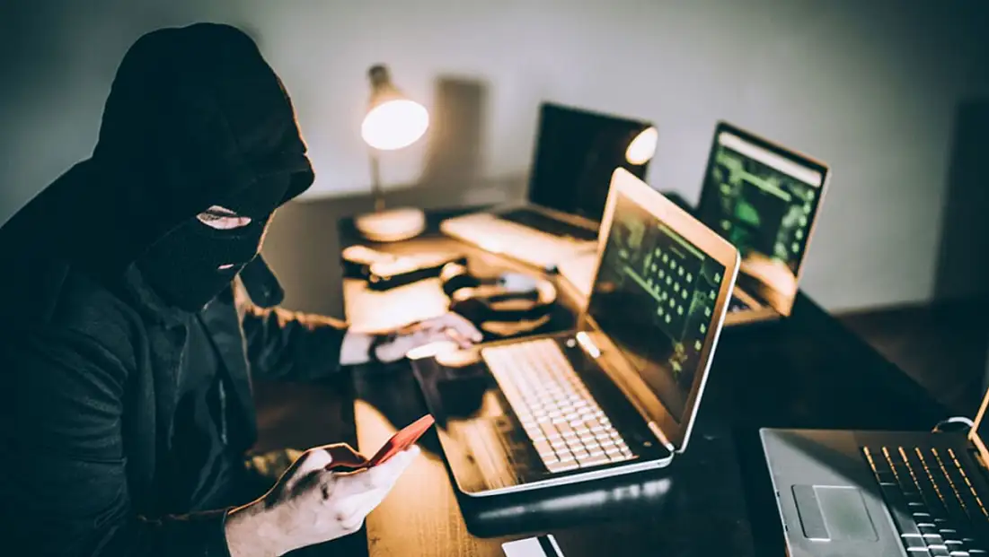 Mobil Oyunlarda Yeni Dolandırıcılık Yöntemi: Kartlar Sessizce Boşaltılıyor