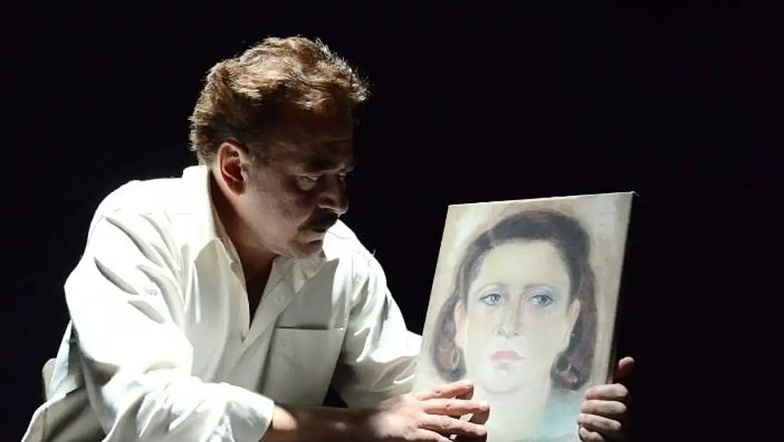 Nazım Hikmet’in Piraye’ye Yazdığı Mektuplar Tiyatro Sahnesinde Canlanıyor