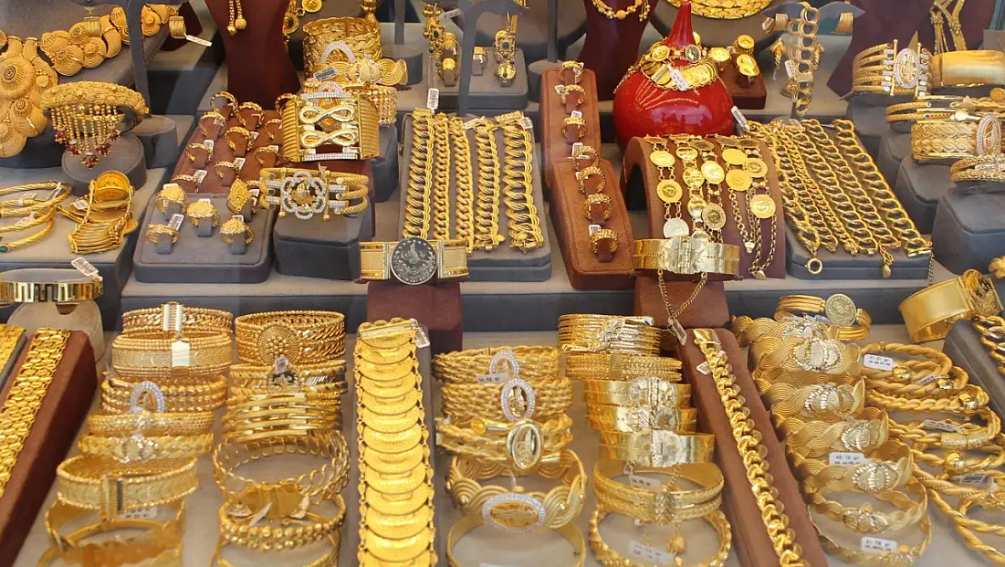 Ons Altın 4.479 Dolarda, Gram Altın 6.170 TL Seviyesinde