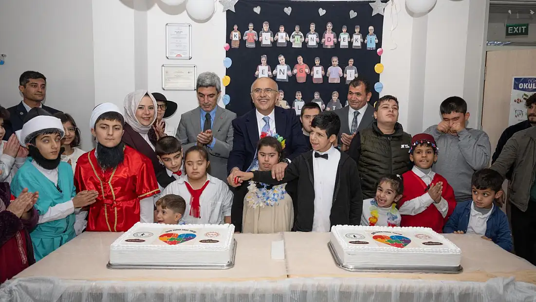 Sami Er Öğrencilerle Buluştu: “Azim Olursa Başarı Gelir”