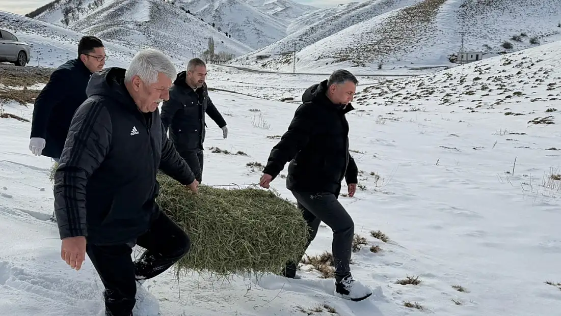 Yeşilyurt Belediyesi’nden Yaban Hayatına Yem Desteği!