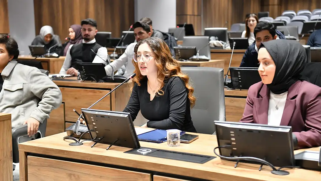 Yeşilyurt Genç Meclisi 2026 Dönemi İçin Yeni Üyelerini Arıyor