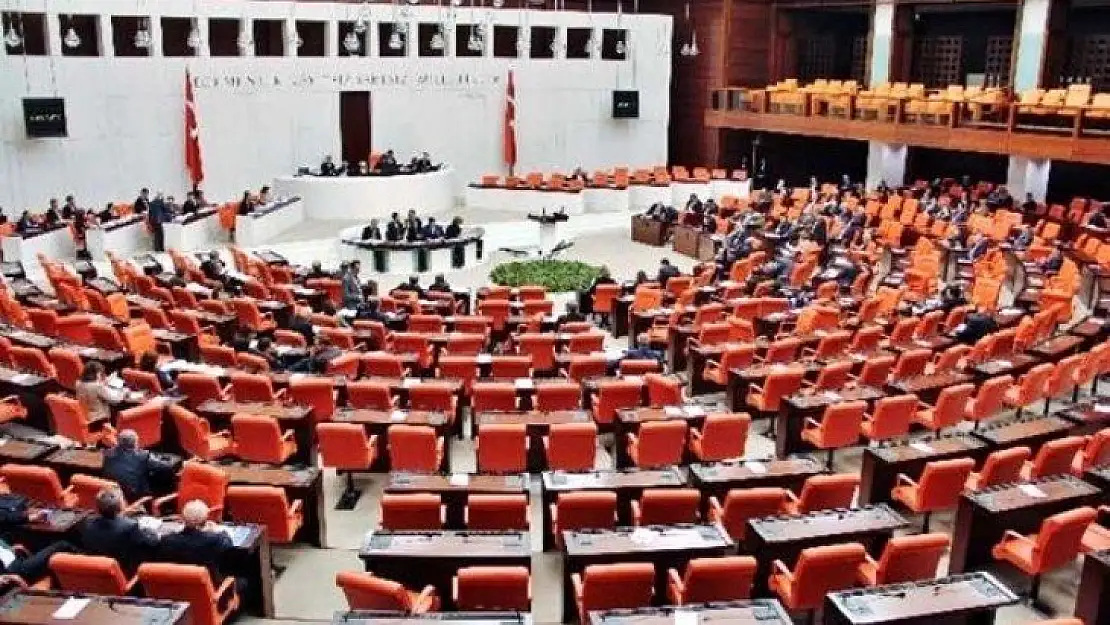 İnfaz düzenlemesi TBMM'de kabul edildi! 90 bin kişiye tahliye