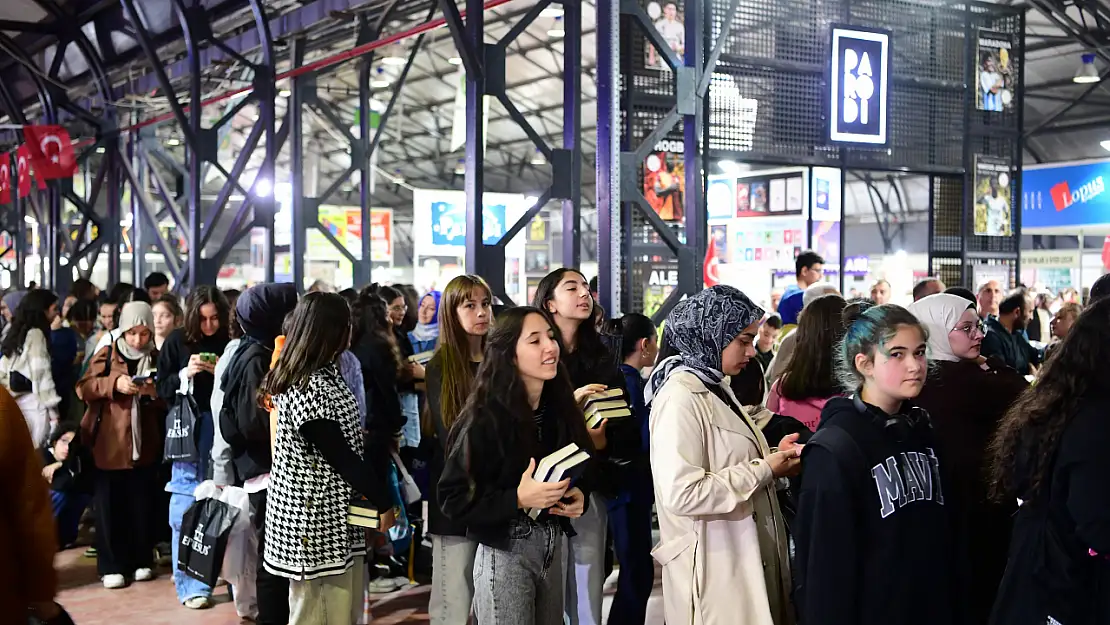 10. Malatya Anadolu Kitap ve Kültür Fuarına Katılan Yazarlar, katılımdan memnun