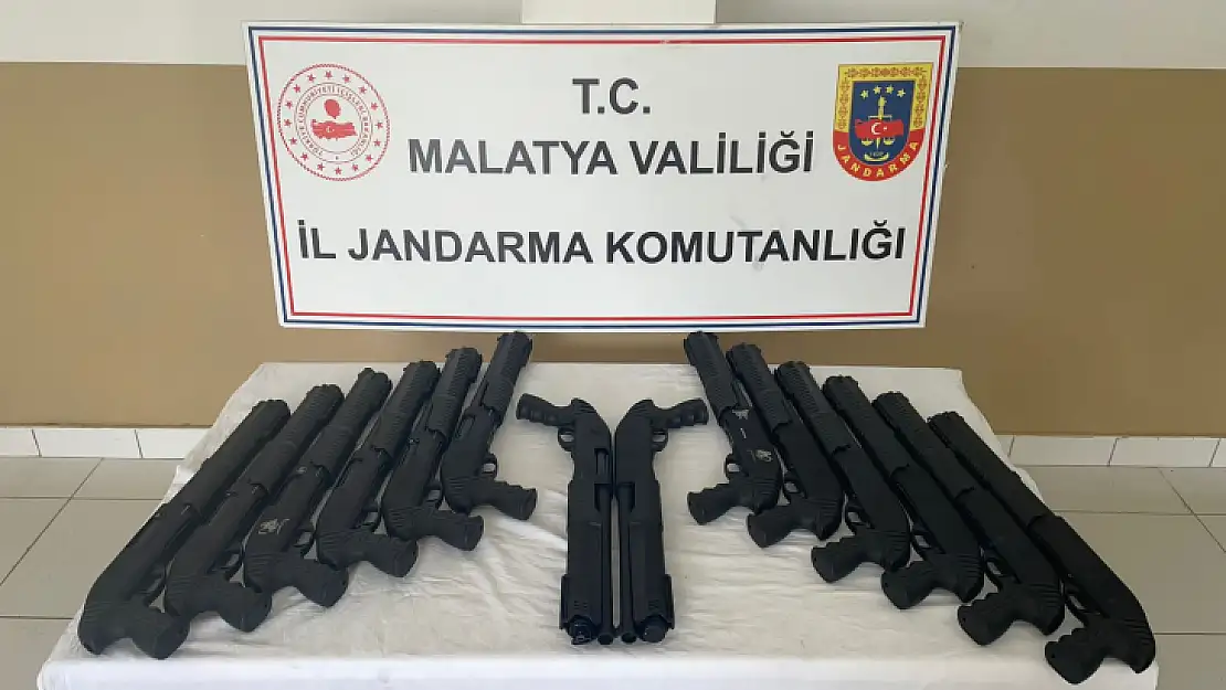 14 adet Magnum marka faturasız ve ruhsatsız pompalı av tüfeği ele geçirildi