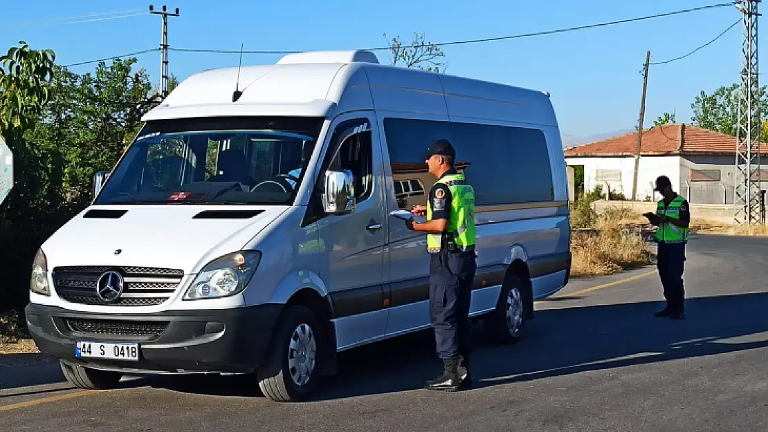 2022-2023 Eğitim Öğretim Yılı Açılış Günü, Okullarda Trafik Tedbirleri ve Okul Servis Araçlarının Kontrolü