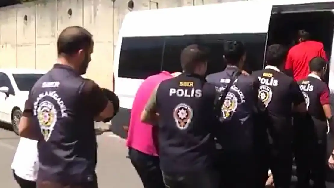 21 il merkezli 'Siber' operasyonu: 99 tutuklama