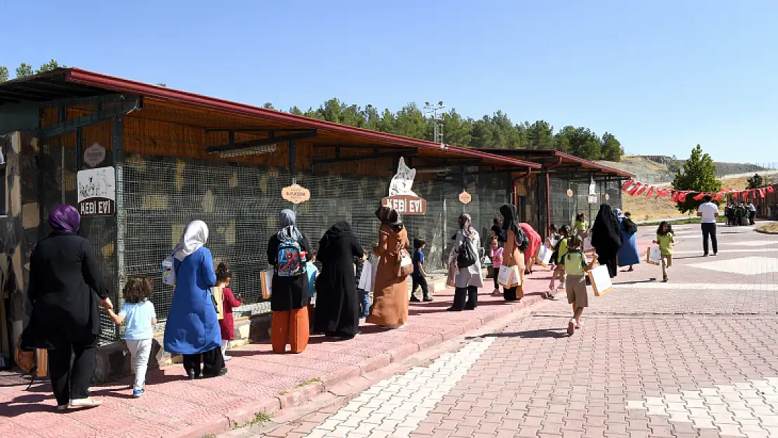 4 Ekim Dünya Hayvanları Koruma Günü Kutlandı