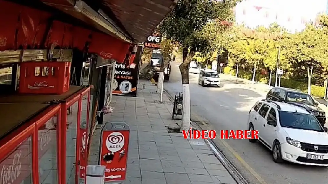 6 Saniyede Kâbus! Hafriyat Kamyonu İnönü Caddesi'ni Birbirine Kattı