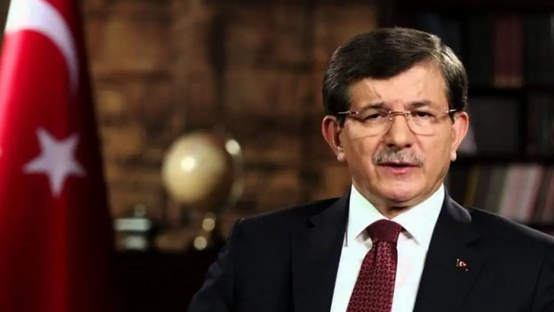 Ahmet Davutoğlu'nun HDP'li Belediyelere Atanan Kayyum İçin Yorumu