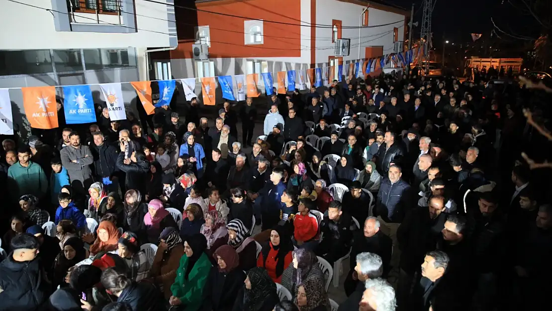 Ak Partili Başkan Adaylarına Yoğun İlgi