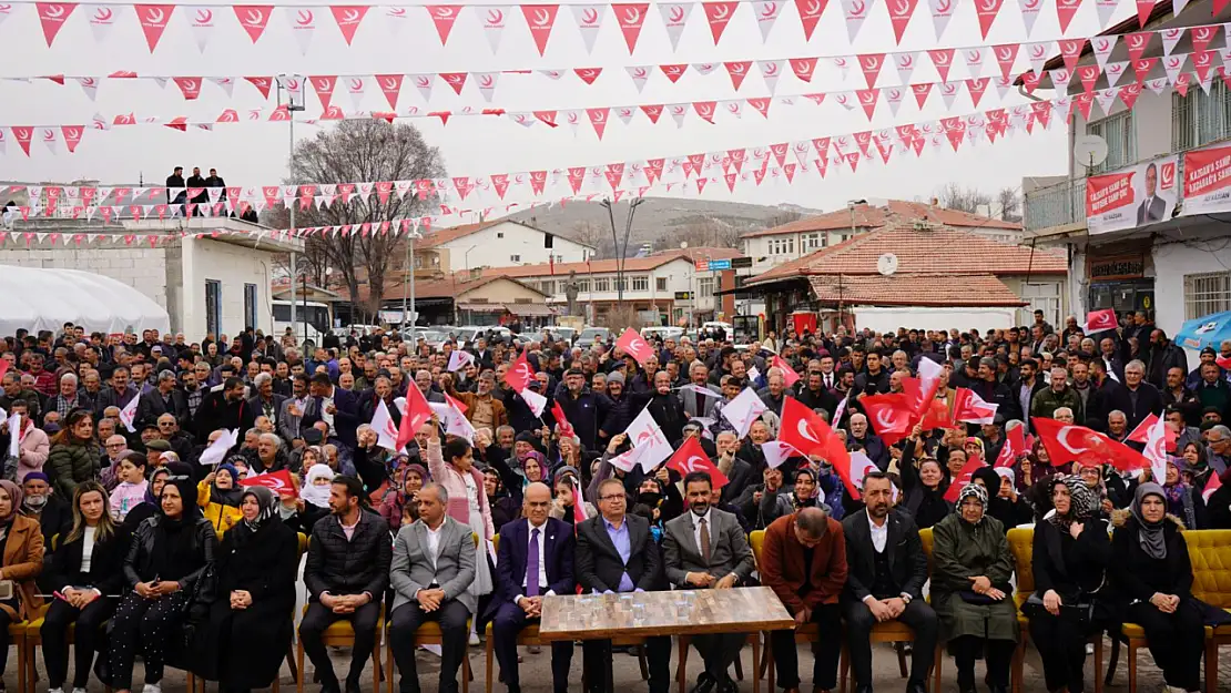 Akçadağ'lılar Hemşehrileri Murat Aslan'a Yeşilyurt'ta Destek Sözü Verdi