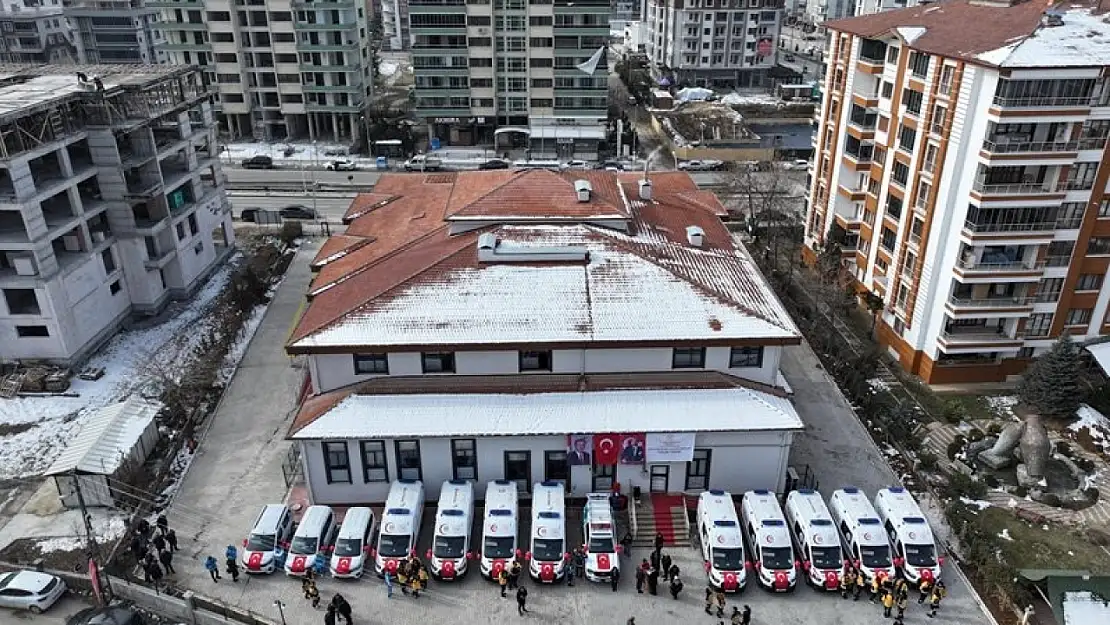 Ambulans ve Hizmet Araçlarının Anahtar Teslim Töreni Gerçekleştirildi