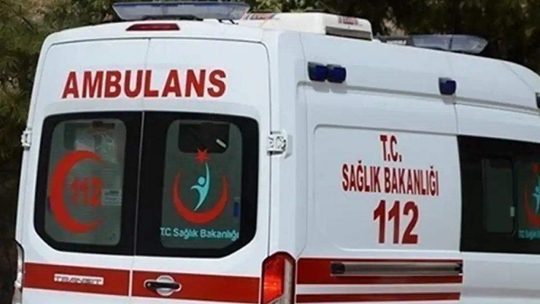 Ambulans Yayaya Çarptı 1 Ölü