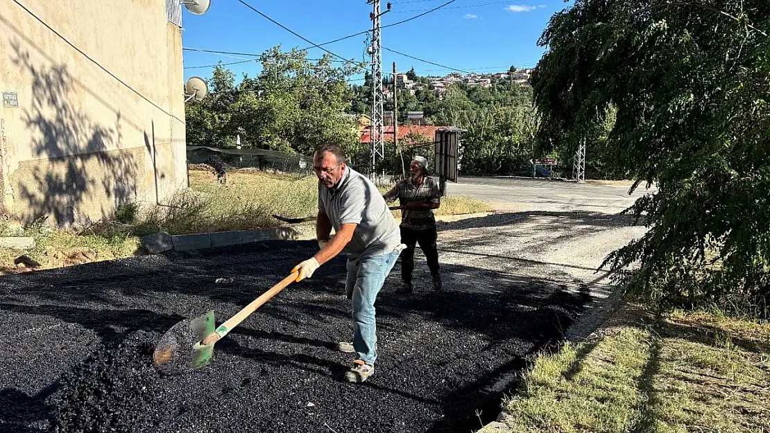 Arapgir Belediyesi Bozulan Yollarda Asfalt Yama Çalışması Gerçekleştirdi