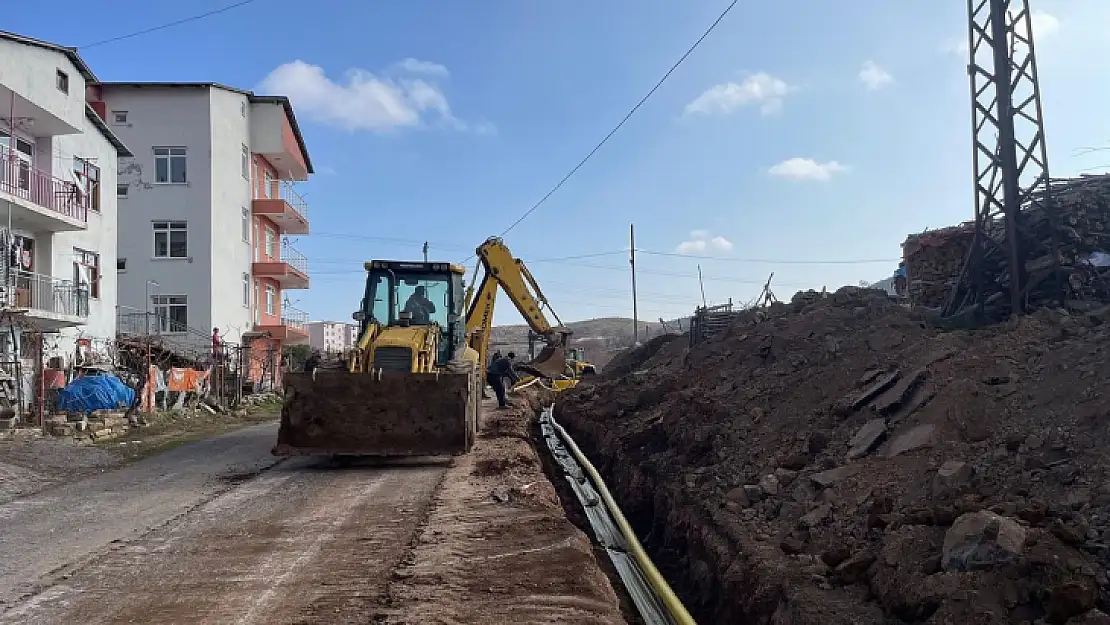 Arapgir'de Doğalgaz Çalışmaları Hız Kesmeden Devam Ediyor