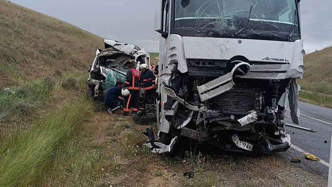 Arguvan Morhamam'da Trafik Kazası. 1 Ölü