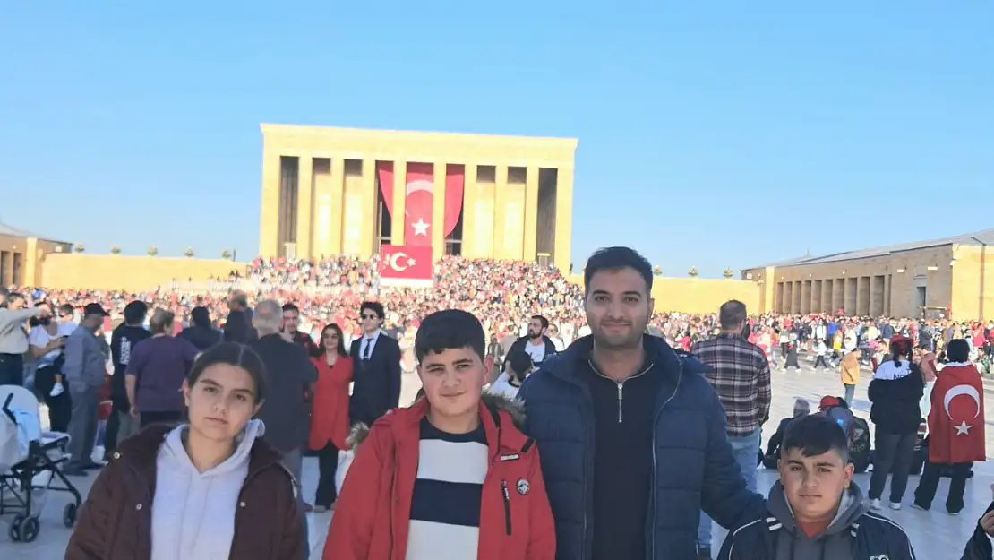 Arguvanlı Çocuklar İlk Kez Anıtkabir'e Gittİ