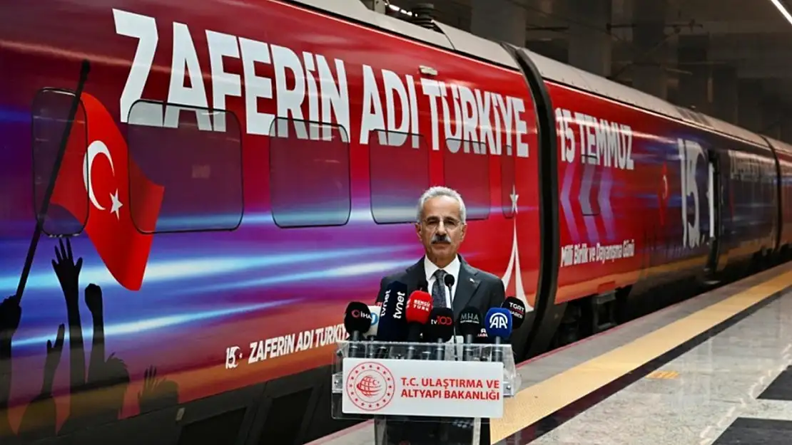 Bakan Uraloğlu: Bu millet, tankların gücüne değil, imanının gücüne inandı!