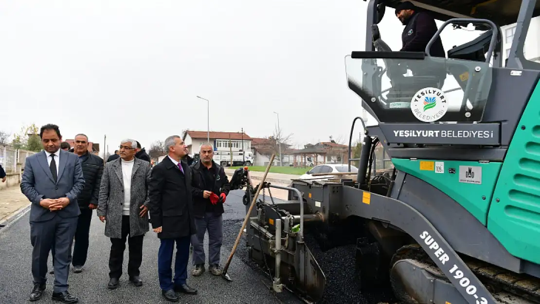 Başkan Çınar, Hoca Ahmet Yesevi Mahallesindeki Yol Yenileme Çalışmalarını İnceledi