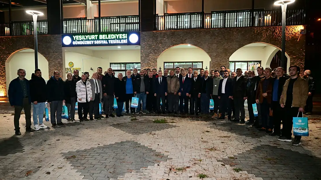 Başkan Çınar, Spor Camiasının Temsilcilerine Yeşilyurt'taki Spor Yatırımlarını Anlattı