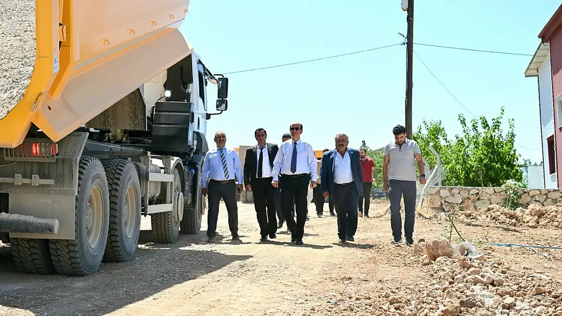 Başkan Geçit, 'İkizce Mahallemizin Ulaşım Ağını Yeniliyoruz'