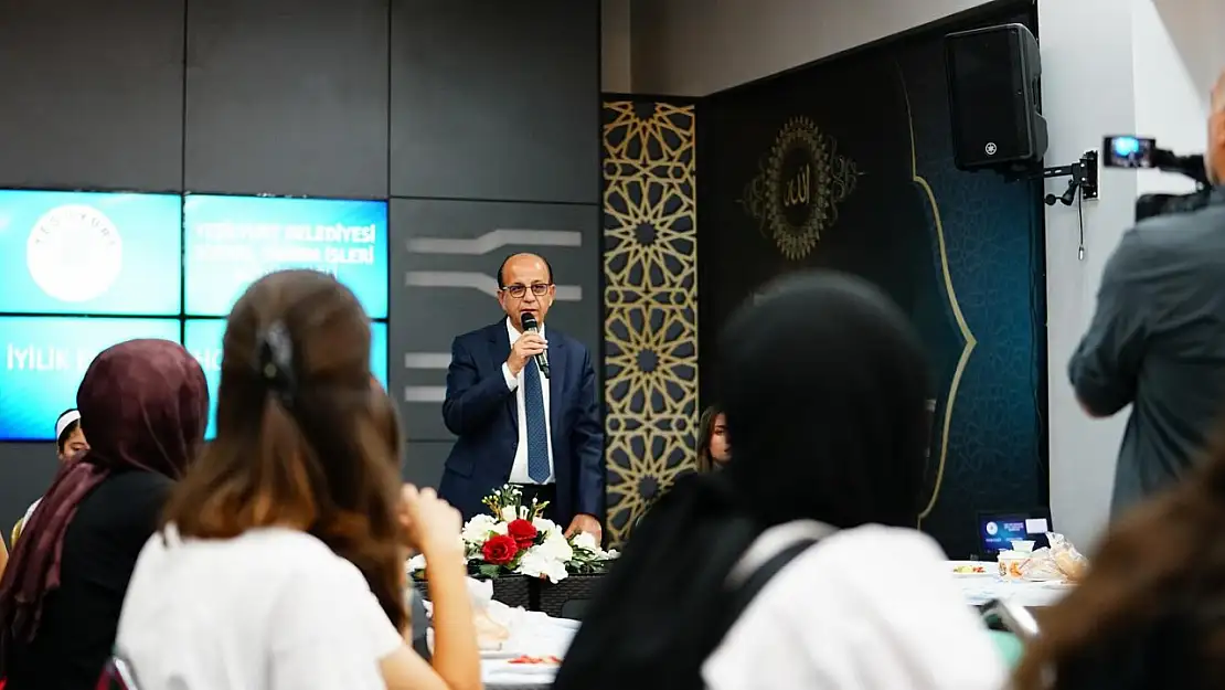 Başkan Geçit, Turgut Özal Üniversitesi Sosyoloji Bölümü Öğrencilerini Ağırladı