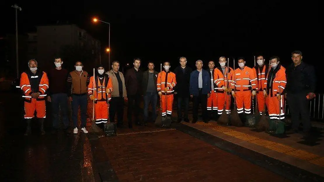 Başkan Güder'den Temizlik İşleri Personeline Zam Müjdesi