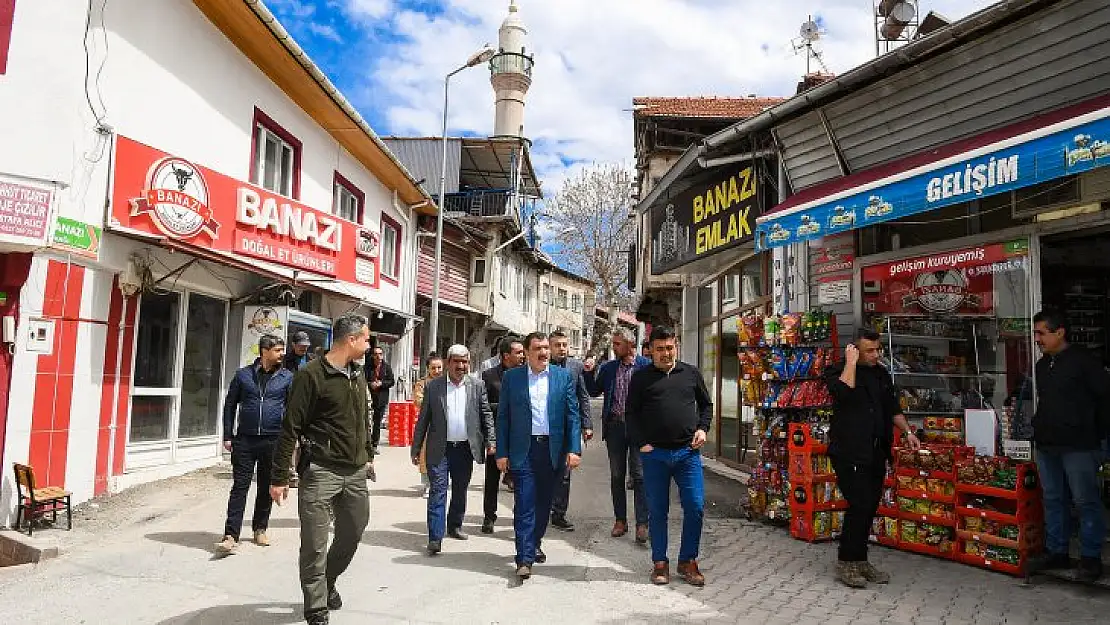 Başkan Gürkan, Konak'ta Yapımı Devam Eden Semt Konağı Çalışmalarını İnceledi