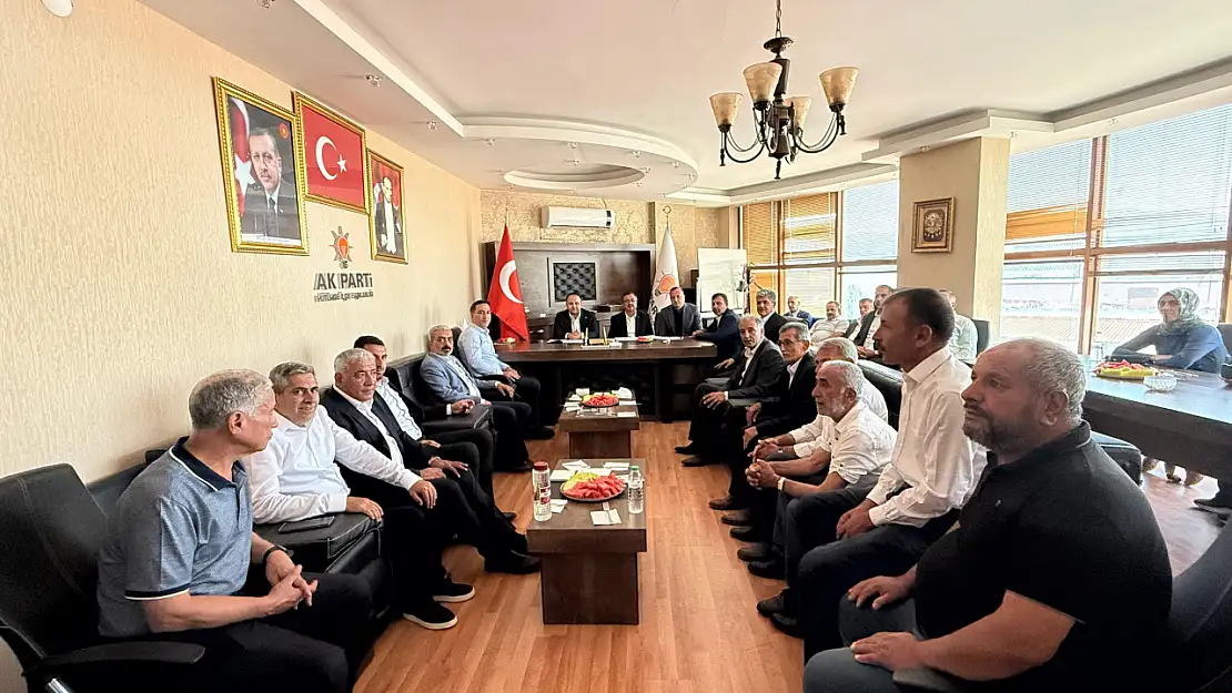 Başkan Mikail Sülük, AK Parti Heyetini Pütürge'de Ağırladı
