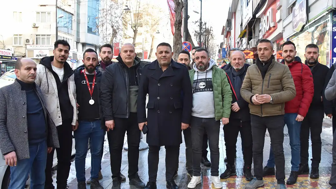 Başkan Sadıkoğlu: 'Dönüşüme değil, zamansız ve plansız yıkıma karşıyız'