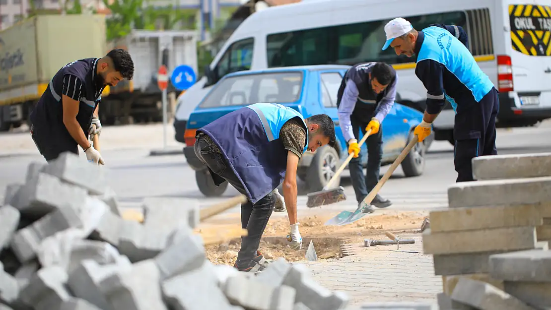 Battalgazi Belediyesi 40 Sokakta Yol ve Kaldırım Çalışmaları Gerçekleştirdi