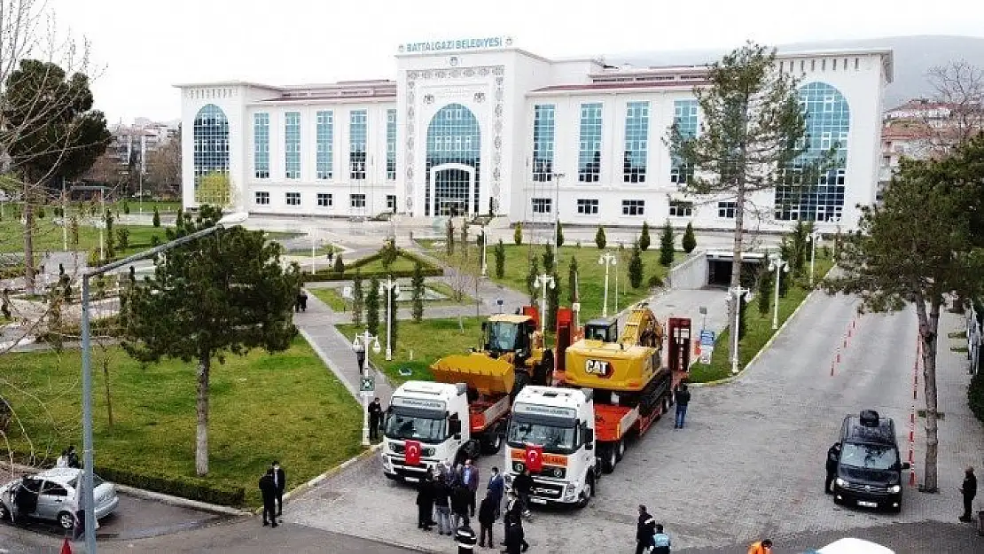 Battalgazi Belediyesi Araç Filosunu Güçlendirmeye Devam Ediyor