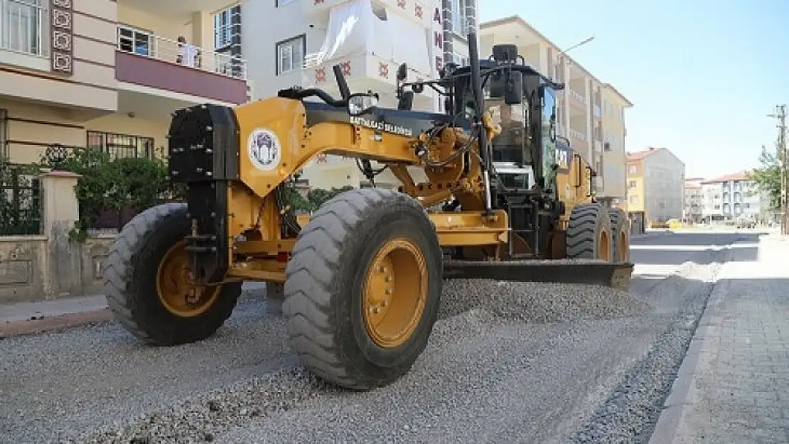 Battalgazi Belediyesi Asfalt Çalışmalarına Devam Ediyor