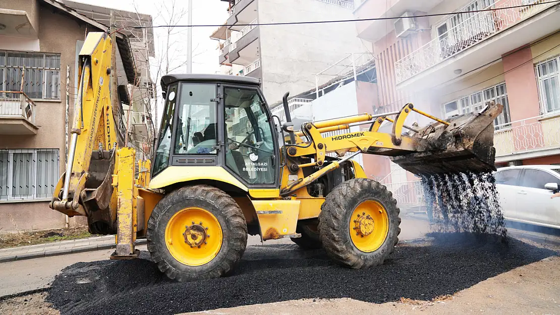 Battalgazi'de Konforlu Ulaşım İçin Asfalt Çalışması