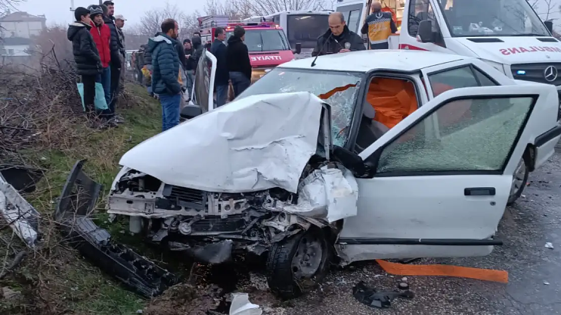 Battalgazi İlçesinde Trafik Kazası 3 yaralı