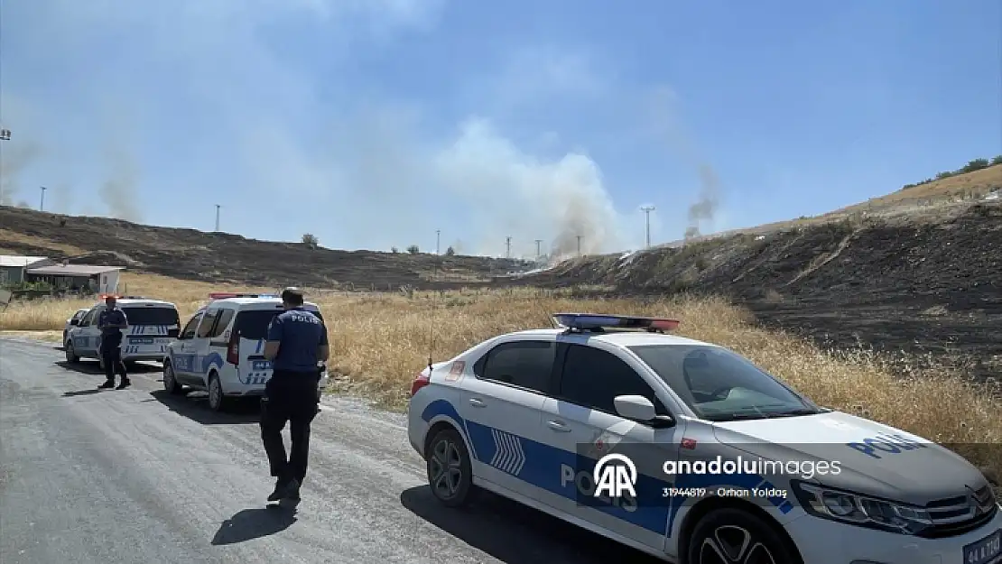 Battalgazi ilçesindeki ot yangını söndürüldü